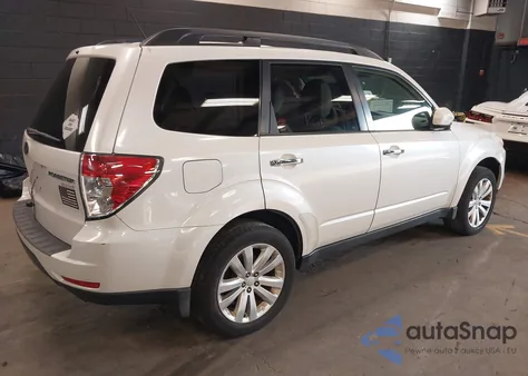 2012 Subaru Forester 2.5X Premium из США, поврежденный, VIN JF2SHADC8CH429115